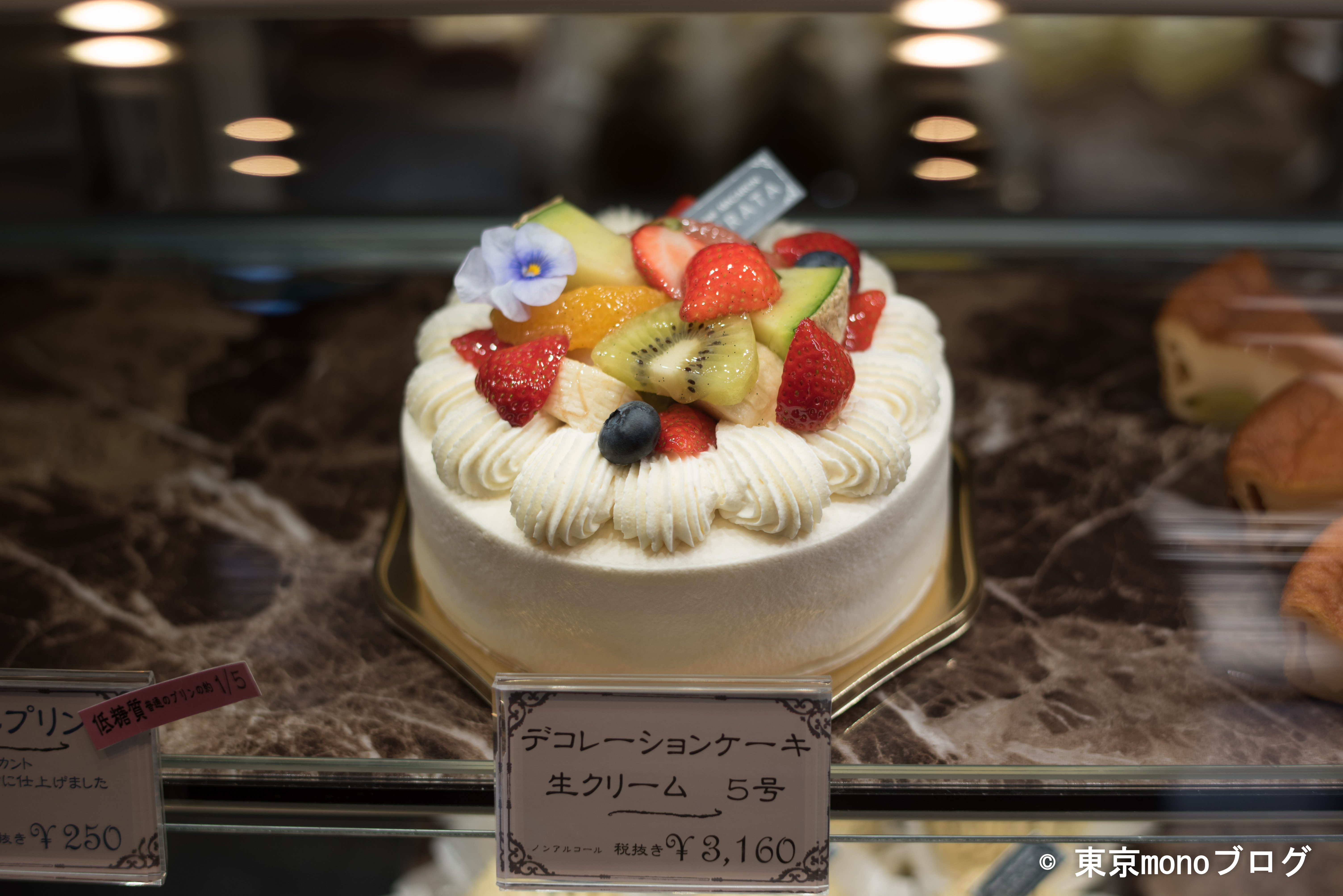 マカロンが有名な人気店murata カズノリムラタ に行ってきた 絶品マカロンやケーキのメニューも写真付きで紹介します 東京monoブログ
